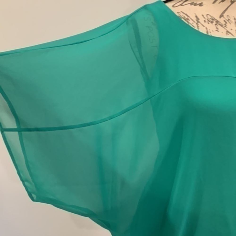 FREE with purchase! Express dolman blouson v-back top lined green S - Picture 4 of 10